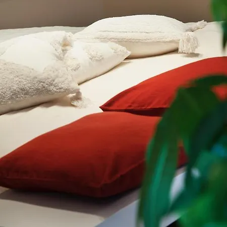 Maison Blanche Bed & Breakfast Gent